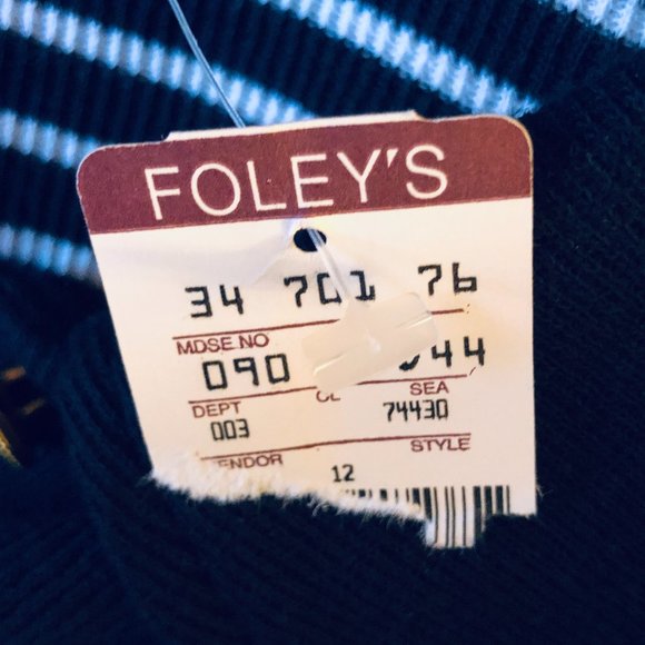 NWT Moving Bleu Sz M Fit L  Womens Knit Navy Jacket Button Embroidered Pocket - Picture 10 of 12